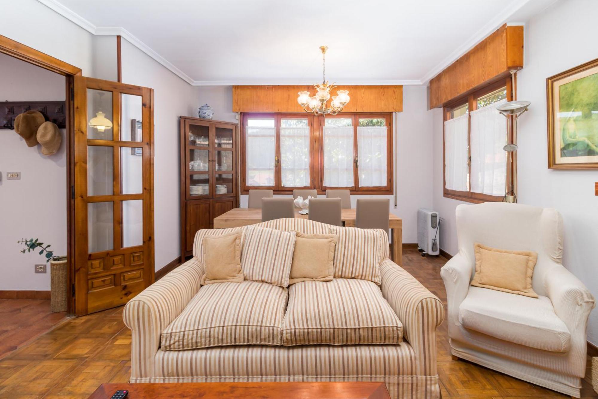 Casa Con Jardin Privado Orena Eksteriør billede